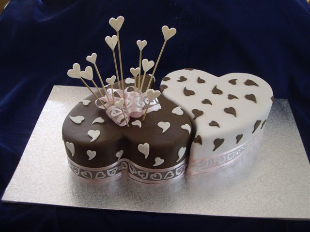 Romantic Cakes Surprises